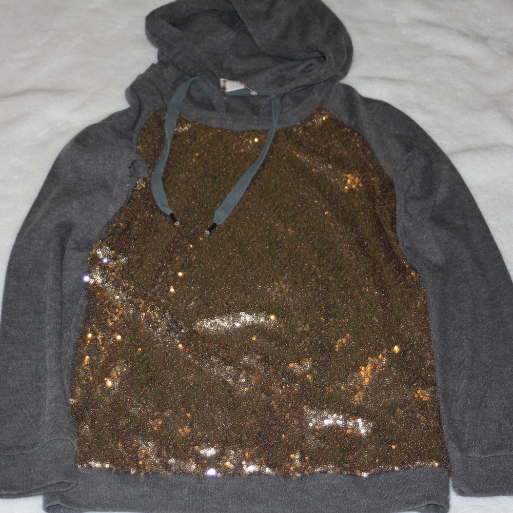 E2 Clothing - Comfy Sweatshirt